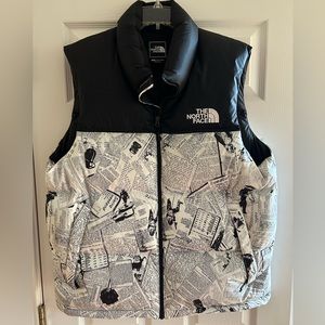 Men’s XL North Face Newspaper Print Vest